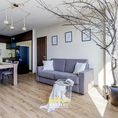 Sest0la Centro Loft Con Vista Sul Paesaggio شقة سيستولا